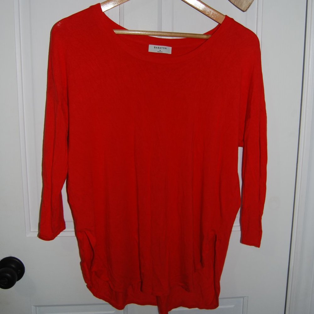 Babaton 3/4 length sleeve shirt in red